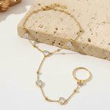 Heart hand chain