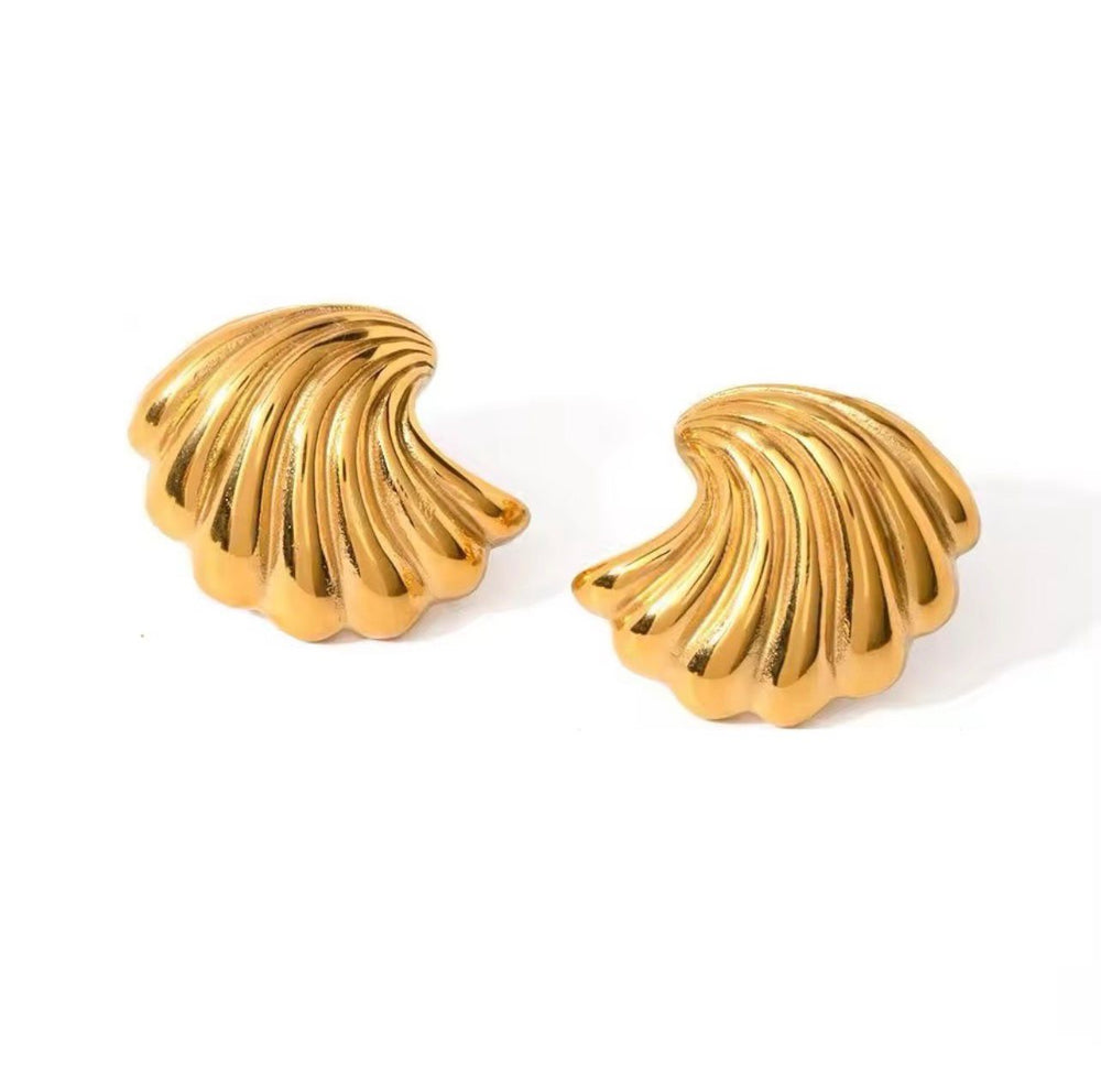 Elegant Gold - Plated Seashell Stud Earrings – Ocean - Inspired Minimalist Jewelry - Rare Jewels