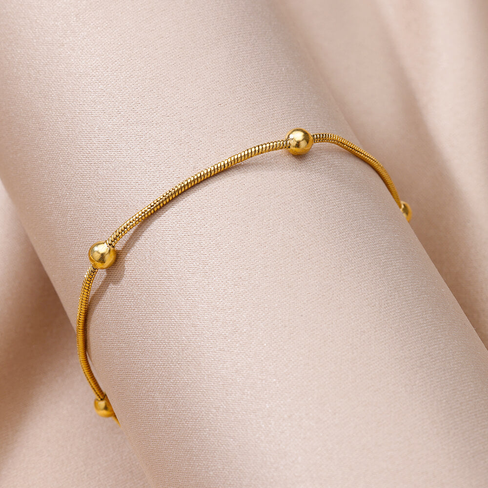 Gold bedded bracelet