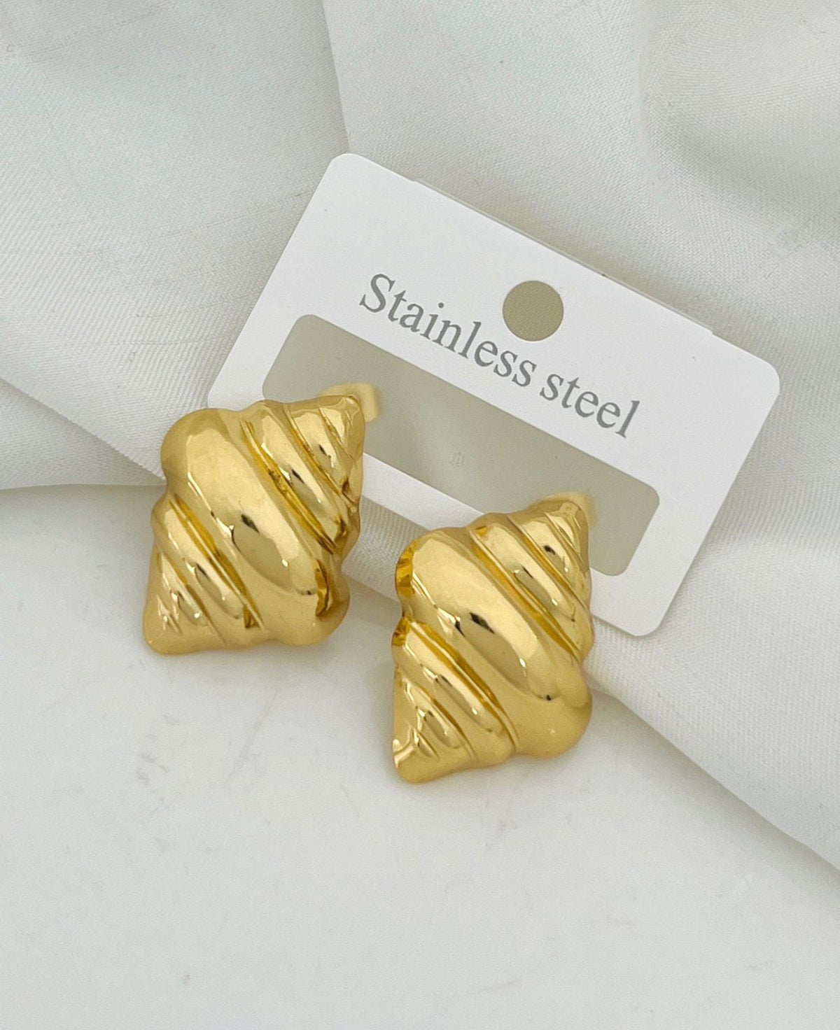 Gold - Plated Twisted Shell Stud Earrings – Bold Statement Minimalist Jewelry - Rare Jewels