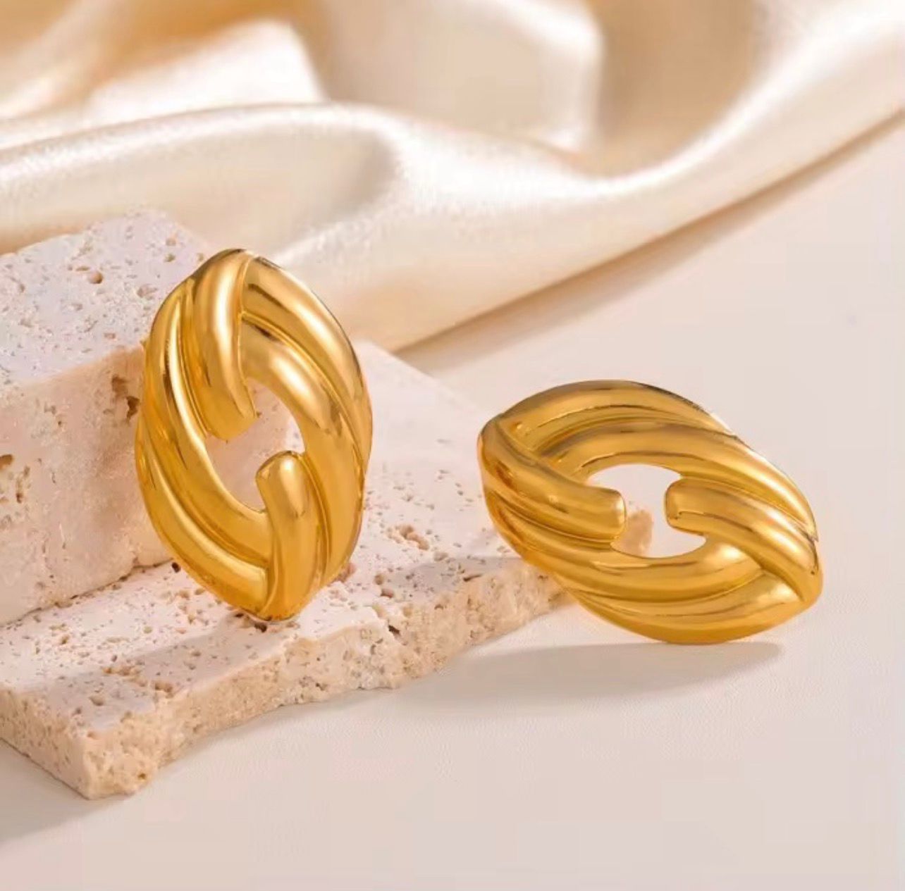 Open Oval Twisted Gold Stud Earrings – Modern Sculpted Statement - Rare Jewels